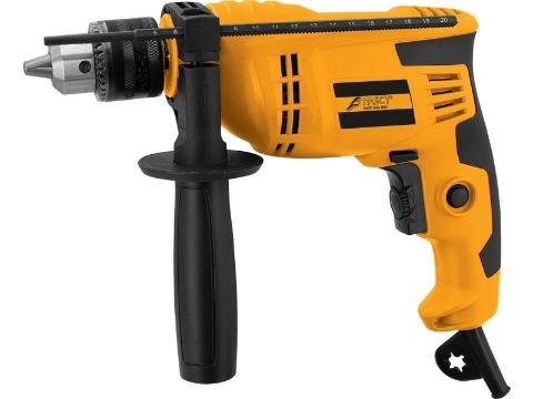 El taladro eléctrico FASCY es una herramienta de uso profesional diseñado para perforaciones en concreto, madera, metales, plástico. Indicado también para limpieza con cepillo metálico desarrollado para uso exclusivo de taladro y sierra copa. Posee carcasa nylon de alta resistencia contra golpes, empuñadura ergonómica, cómoda y manejable a la hora de trabajar que le permite realizar trabajos de forma rápida, sencilla y segura. Además puede regular la velocidad de acuerdo al tipo de material a perforar. Utilizado principalmente en carpintería, mueblería, tapicería y uso doméstico en general. 

DATOS TÉCNICOS 
- Modelo: FA6015 
- Mandril: 13MM 
- Voltaje: 220v 50/60hz 
- Potencia: 500W 
- Velocidad: 0-2700 rpm 
- Capacidad de Trabajo: 
- Metal: 10MM 
- Madera: 20MM 
- Concreto: 13MM" 

INCLUYE: 
- Empuñadura 
- Cutter 
- Cinta Métrica 3 metros 
- Pinza Universal 
- Variedad de Mechas 
- Variedad de BITS 
- Tarugo de Plástico