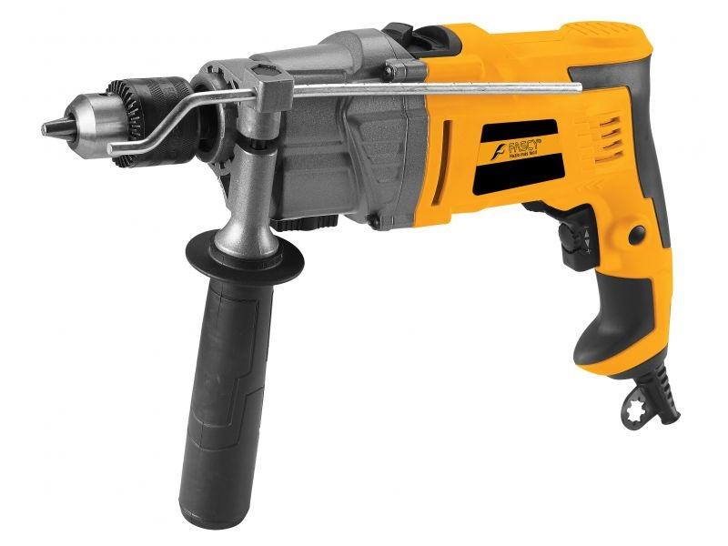El taladro de impacto FASCY es una herramienta de uso profesional diseñado para perforaciones en hormigón, madera, metales, plástico. Indicado también para limpieza con cepillo metálico desarrollado para uso exclusivo de taladro y sierra copa. Posee carcasa nylon y aluminio de alta resistencia contra golpes, empuñadura ergonómica, cómoda y manejable a la hora de trabajar que le permite realizar trabajos de forma rápida, sencilla y segura. Además, puede regular la velocidad de acuerdo al tipo de material a perforar y un selector de martillete para perforaciones de pared o concreto. Utilizado principalmente en carpintería, herrería, construcción y talleres en general. 

DATOS TECNICOS: 
- Mandril: 16 mm 
- Potencia: 1050 W 
- Velocidad I: 0 - 1000 гр 
- Velocidad II: 0 - 2800 гр 
- Voltaje: 220V 50/60 Hz