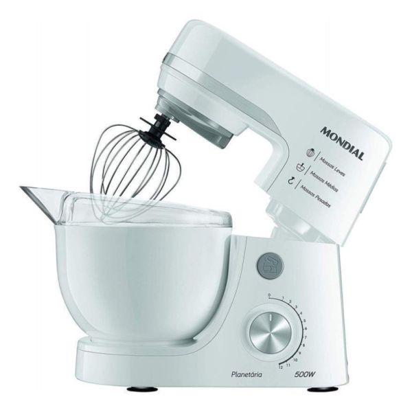 Experimentá la excelencia en la preparación de tus recetas con la Batidora Planetaria Inoxidable Mondial. Con 700W de potencia, batido planetario y 12 velocidades, esta batidora garantiza un rendimiento óptimo para todo tipo de masas. Su diseño incluye un bowl de 4,5L, espátula y sistema de apertura automática, brindando practicidad y precisión en cada preparación.

Marca: Mondial
Color: Blanca
Potencia: 700W
Batido Planetario: Sí
Capacidad del Bowl: 4,5 Litros
Velocidades: 12
Incluye: 3 tipos de batidores, sistema de apertura automática y tapa antisalpicaduras
