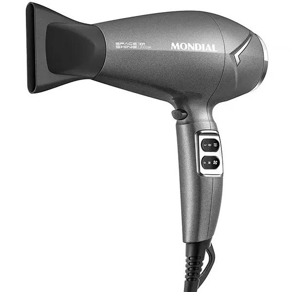 Secador de cabello Mondial Space Shine SC-20 gris con 2.000 watts. Cuenta con tecnología Tourmaline Ion, que brinda brillo y reduce el frizz. Tiene filtro removible para fácil limpieza y rejilla frontal de cerámica que protege y seca el cabello rápidamente. Ofrece 3 niveles de temperatura, chorro de aire frío y 2 velocidades. Incluye anillo para colgar integrado al cable, facilitando su almacenamiento.

TECNOLOGÍA: Tourmaline Ion, proporciona brillo y reduce el frizz
VELOCIDAD: 2
TEMPERATURA: 3 + Chorro de aire frío
MARCA: Mondial
POTENCIA: 2.000 watts

CARACTERÍSTICAS
Posee filtro removible para facilitar la limpieza y rejilla delantera de cerámica, que protege y seca más rápido los cabellos - Cuenta con anillo para colgar integrado al cable

INCLUYE
-Pico concentrador de aire - Manual
-DIMENSIONES DE EMBALAJE (cm): 21 x 9.5 x 27. 7
COLOR: Gris
MODELO: Space Shine SC-20
PESO BRUTO (g): 665
VOLTAJE: 220V ~ 50/60 Hz