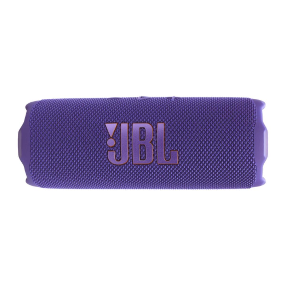 Speaker Jbl Flip 7  

El JBL Flip 7 ofrece un sonido envolvente de 35W para una experiencia auditiva potente y clara en cualquier entorno. Con Bluetooth 5.4, disfruta de una conexión rápida y estable con múltiples dispositivos. Su batería de 4,800 mAh te permite hasta 16 horas de reproducción continua, para que disfrutes de tu música todo el día. Resistente al agua y al polvo con certificación IP68, es ideal para llevarlo a la playa, piscina o en cualquier aventura al aire libre. Además, con carga rápida USB-C y un diseño compacto y portátil, el Flip 7 combina potencia, durabilidad y conectividad avanzada en un solo altavoz. Perfecto para quienes buscan calidad y resistencia. 

Características técnicas.

- Transductores: Woofer de 45 x 80 mm y tweeter de 16 mm.
- Potencia de salida: 25 W RMS para el woofer y 10 W RMS para el tweeter.
- Respuesta de frecuencia: 60 Hz – 20 kHz.
- Relación señal/ruido: >80 dB.

Batería:
- Tipo: Polímero de iones de litio de 17,28 Wh (3,6 V / 4800 mAh).
- Tiempo de carga: Aproximadamente 2,5 horas con cargador de 5 V / 3 A.
- Tiempo de reproducción: Hasta 14 horas, con posibilidad de extender 2 horas adicionales utilizando Playtime Boost (dependiendo del volumen y contenido de audio).

Conectividad:
- Bluetooth® 5.4 con perfiles A2DP 1.4 y AVRCP 1.6.
- Rango de frecuencia del transmisor Bluetooth®: 2400 MHz – 2483,5 MHz.
- Potencia del transmisor Bluetooth®: ≤14 dBm (PIRE).
- Modulación del transmisor Bluetooth®: GFSK, π/4 DQPSK, 8 DPSK.

Dimensiones:

- Producto: 182,5 x 69,5 x 71,5 mm.
- Peso neto: 0,56 kg.
- Contenido de la caja:
- 1 JBL Flip 7.
- 1 mosquetón.